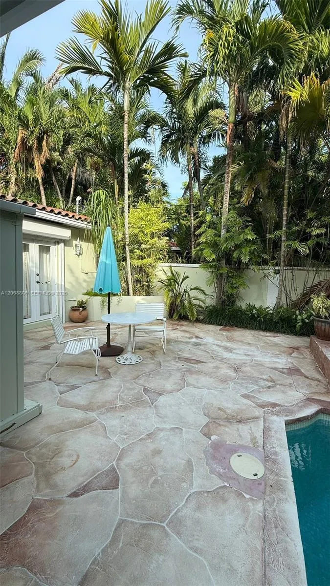 710 Allendale Rd #710 Key Biscayne, FL 33149