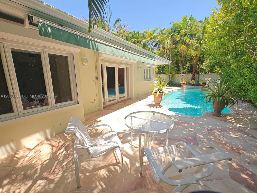 710 Allendale Rd #710 Key Biscayne, FL 33149
