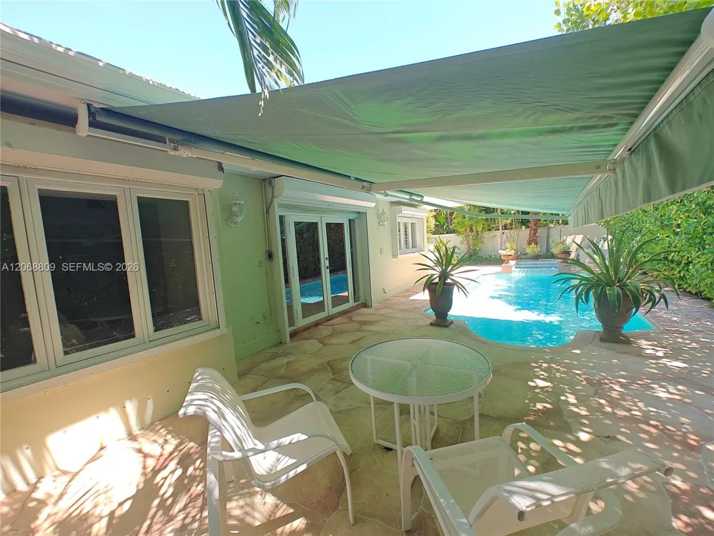 710 Allendale Rd #710 Key Biscayne, FL 33149