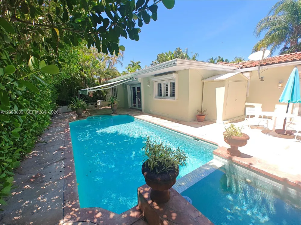 710 Allendale Rd #710 Key Biscayne, FL 33149