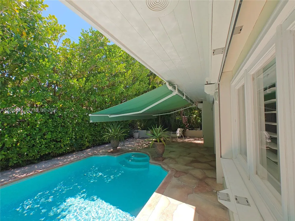 710 Allendale Rd #710 Key Biscayne, FL 33149