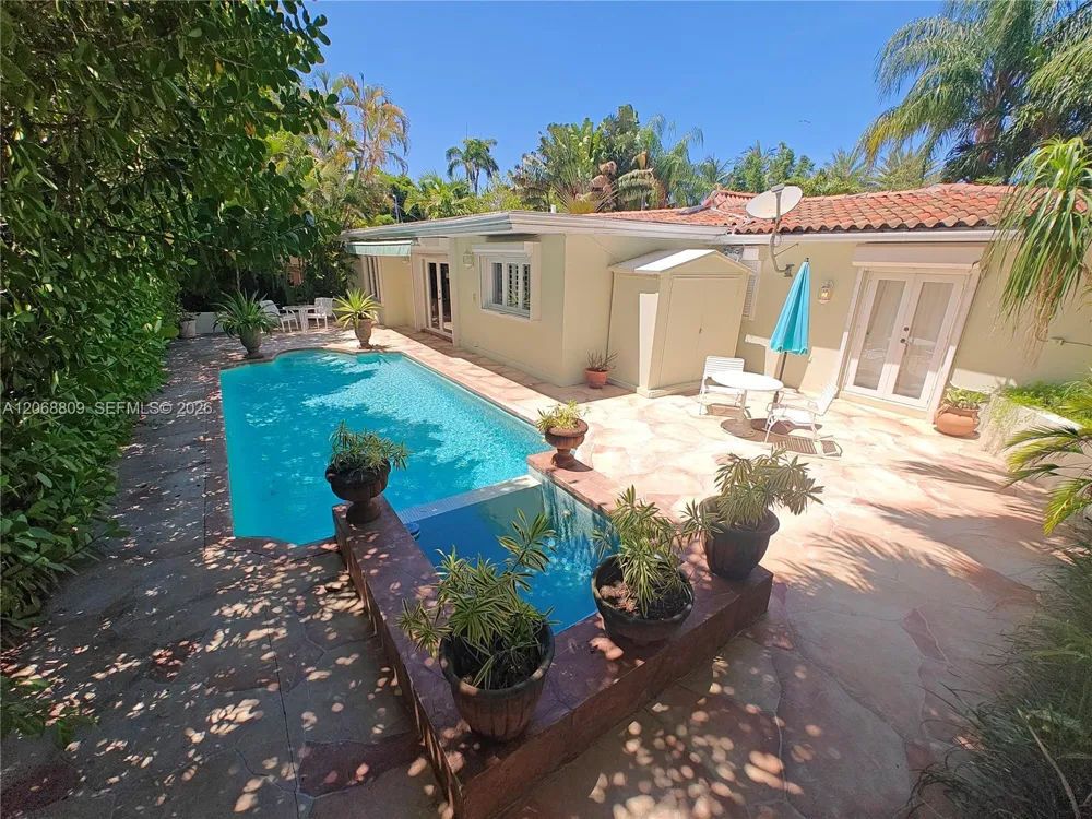 710 Allendale Rd #710 Key Biscayne, FL 33149