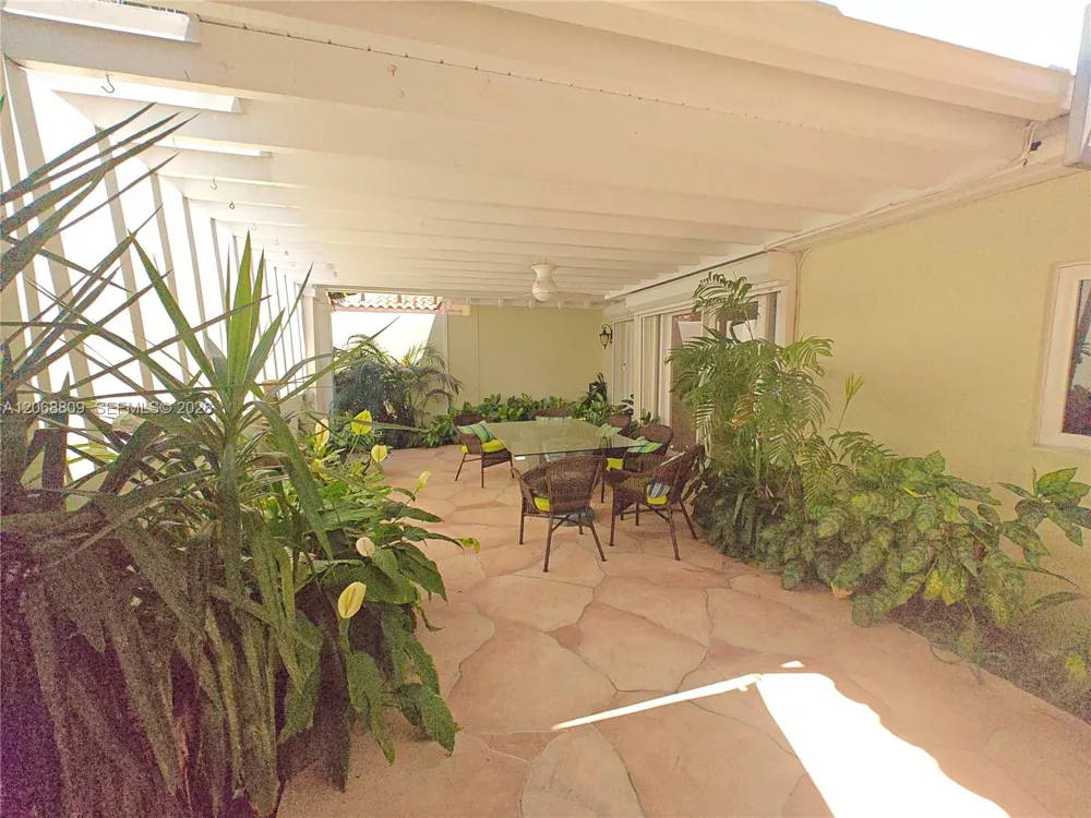 710 Allendale Rd #710 Key Biscayne, FL 33149
