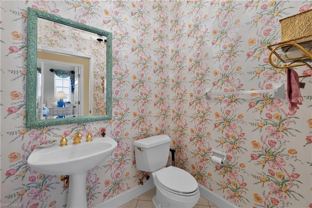 2317 Island Cove Circle Naples, FL 34109