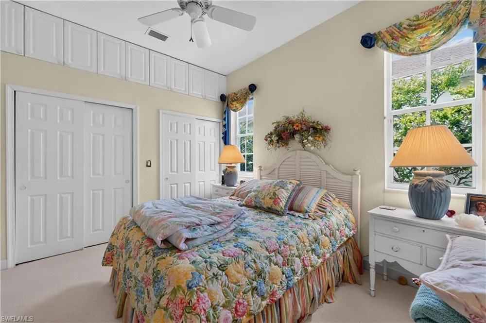 2317 Island Cove Circle Naples, FL 34109