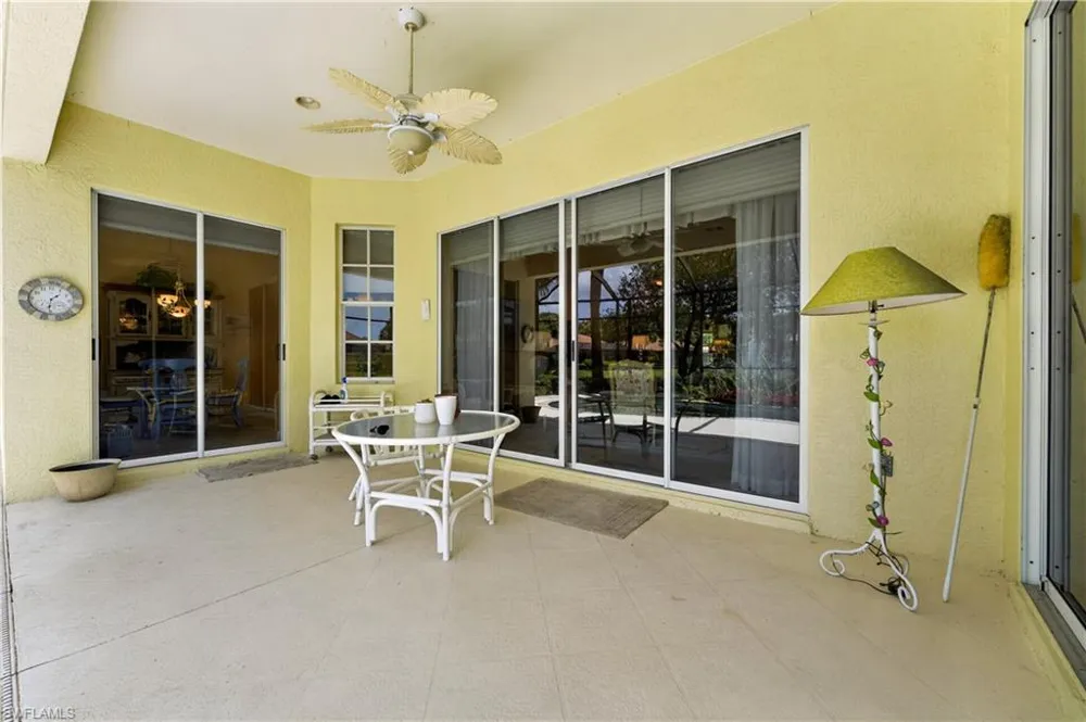 2317 Island Cove Circle Naples, FL 34109
