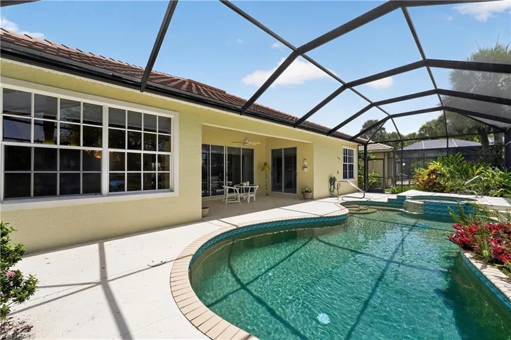 2317 Island Cove Circle Naples, FL 34109