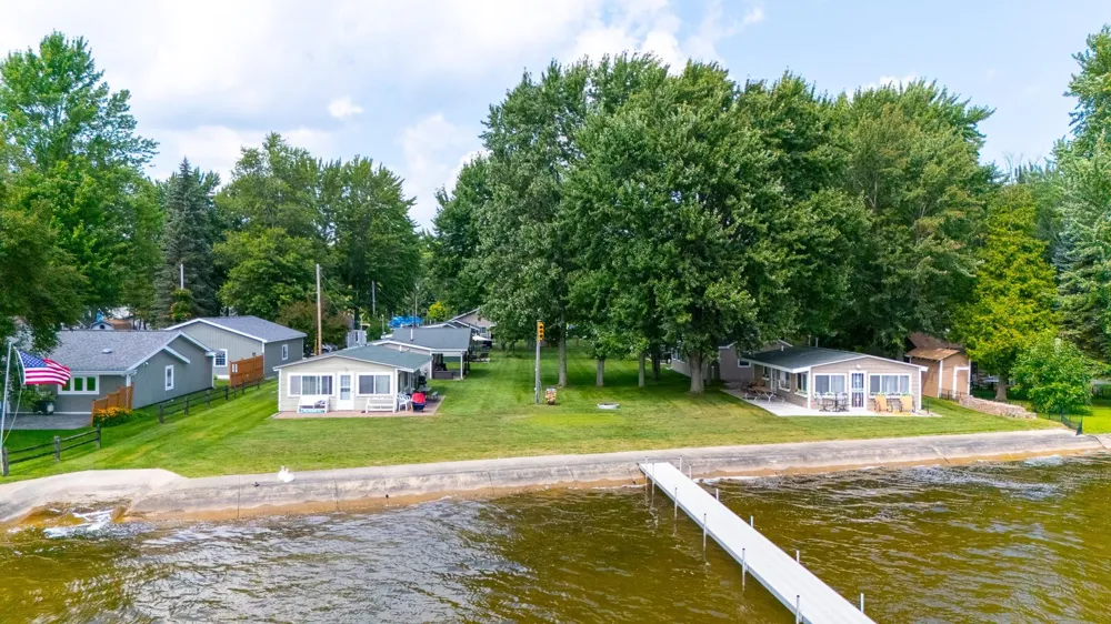 7571 E Houghton Lake Drive Markey Township, MI 48629