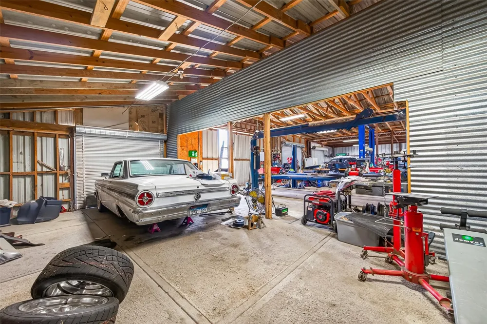 10550 Brinkmeyer Road Needville, TX 77461