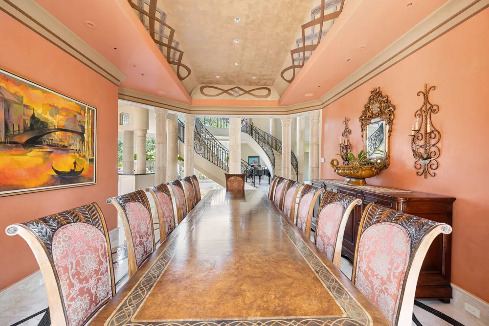 5412 Sturbridge Drive Houston, TX 77056