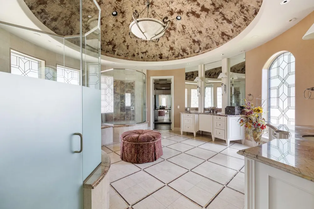 5412 Sturbridge Drive Houston, TX 77056