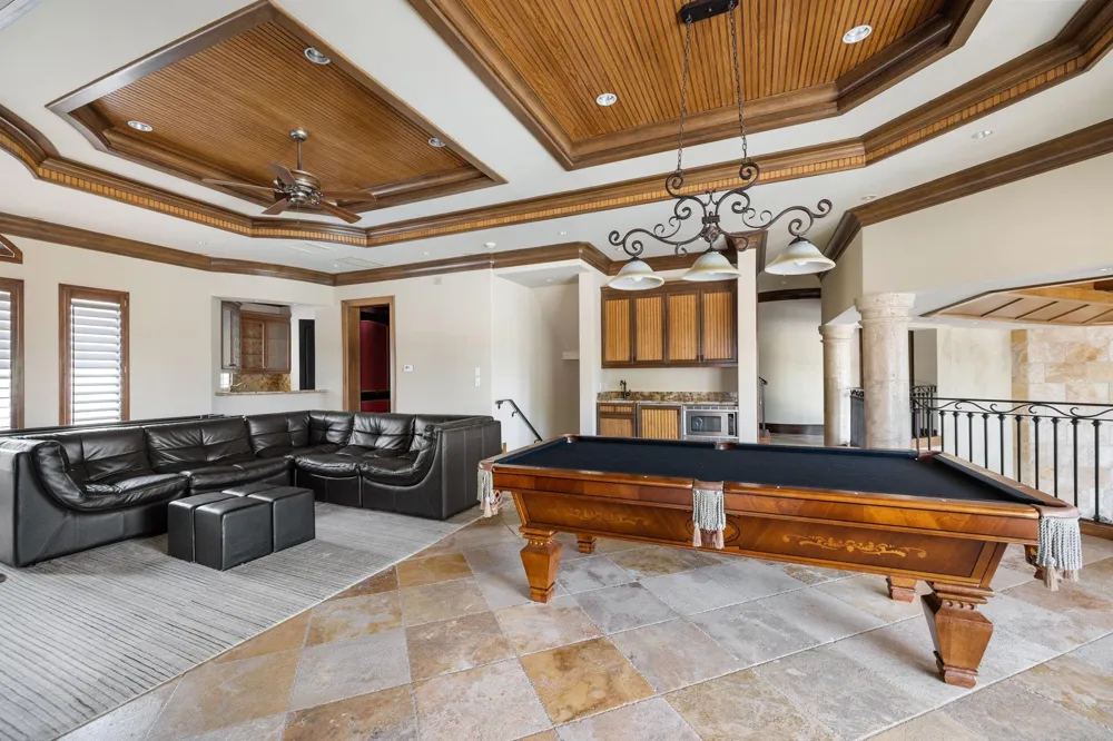 5412 Sturbridge Drive Houston, TX 77056