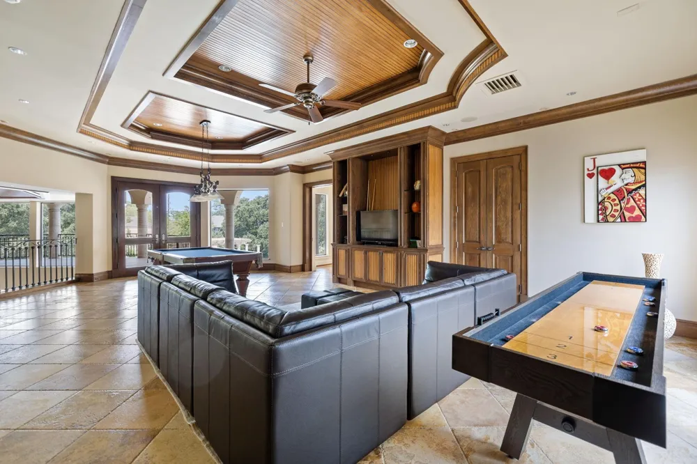 5412 Sturbridge Drive Houston, TX 77056