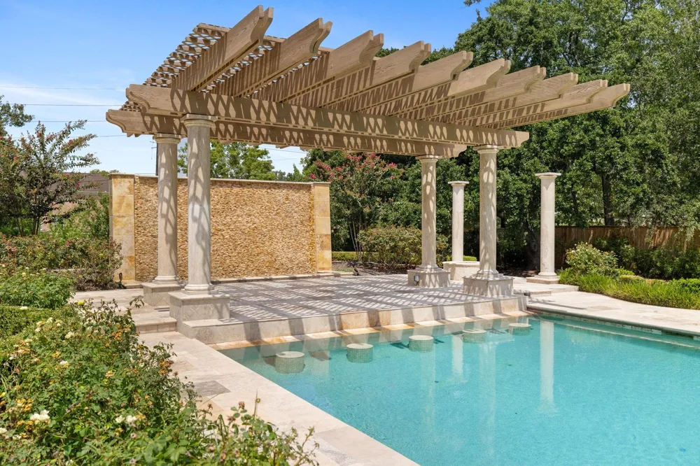 5412 Sturbridge Drive Houston, TX 77056