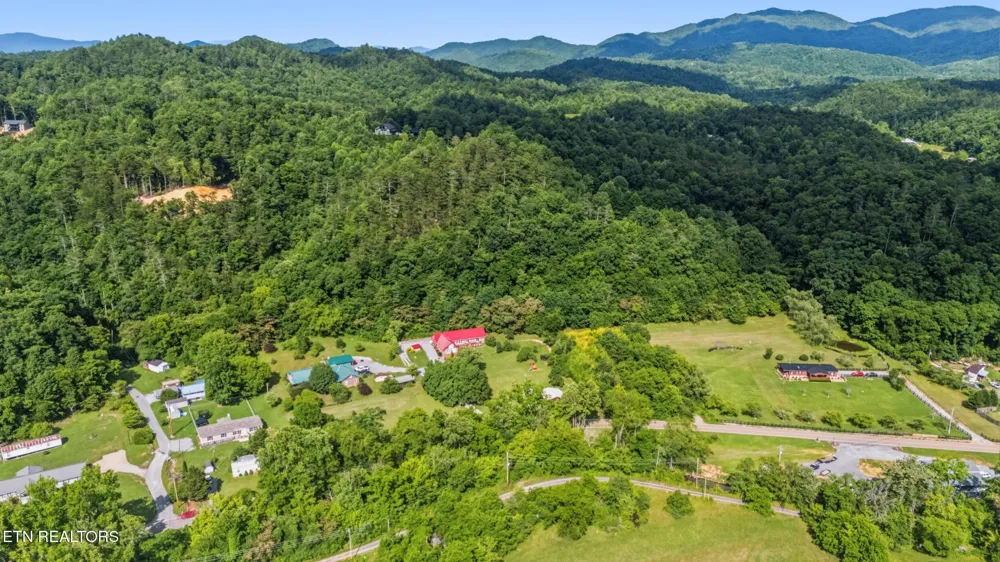726 Highway 107 Del Rio, TN 37727