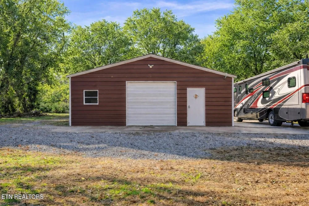 726 Highway 107 Del Rio, TN 37727