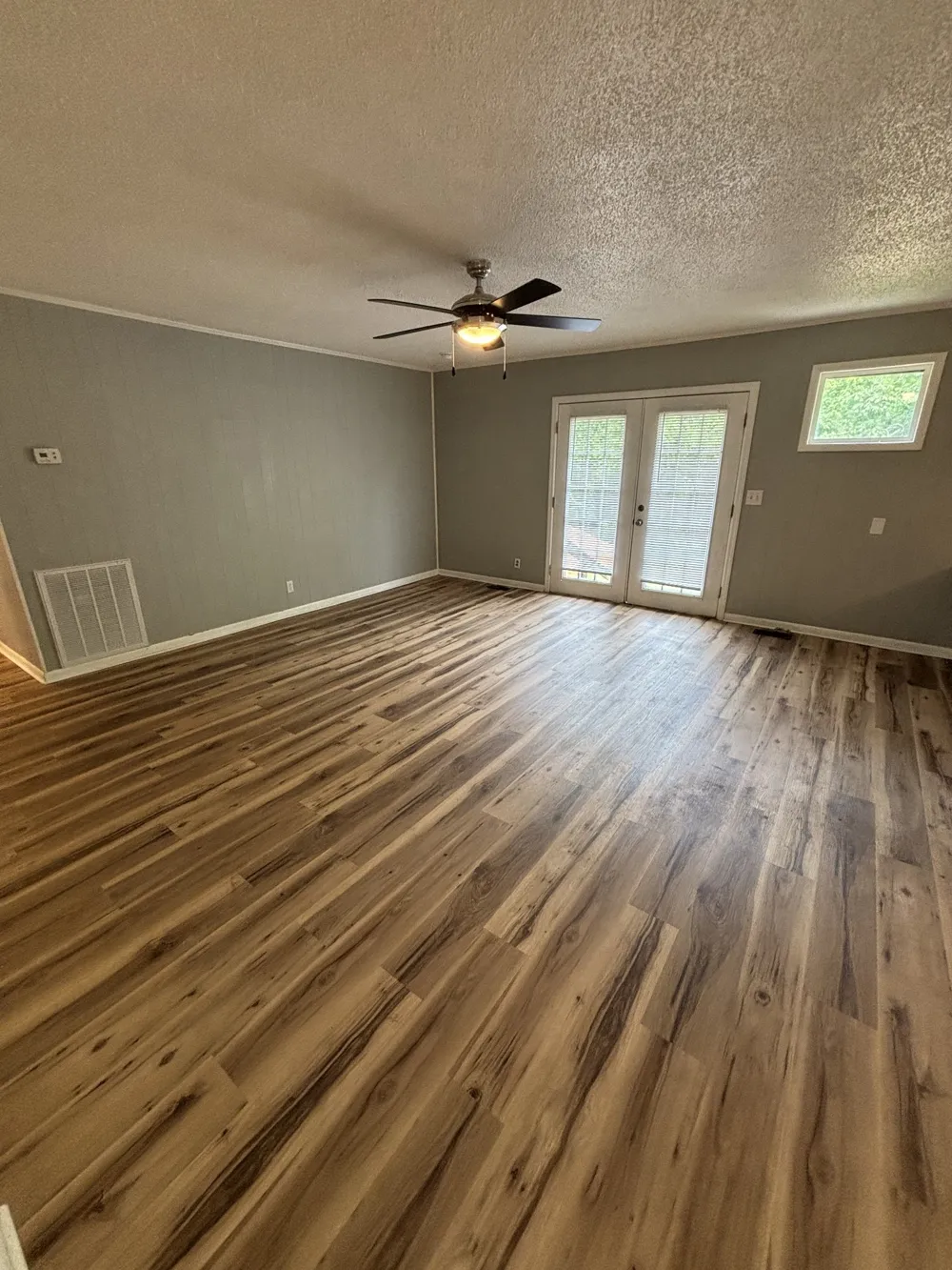 143 Roy Webb Rd McMinnville, TN 37110