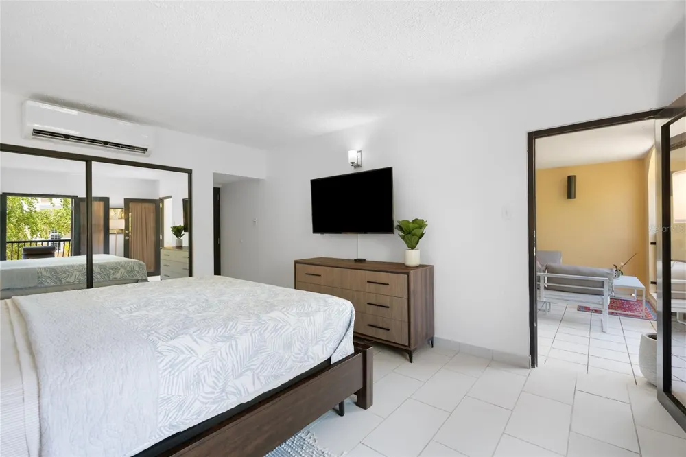100 CANDELERO DRIVE #2066 Humacao, PR 00791