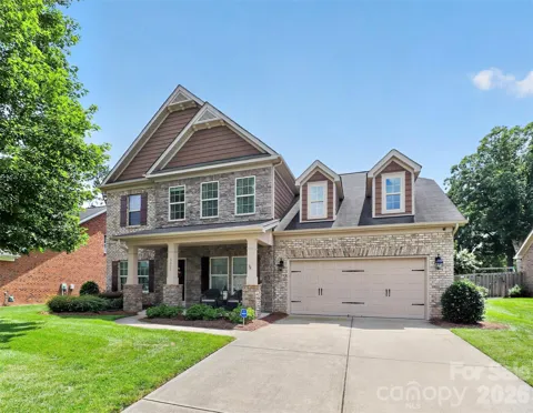 5409 Poplar Knoll Drive