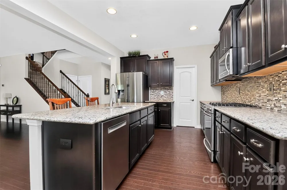 5409 Poplar Knoll Drive Matthews, NC 28105