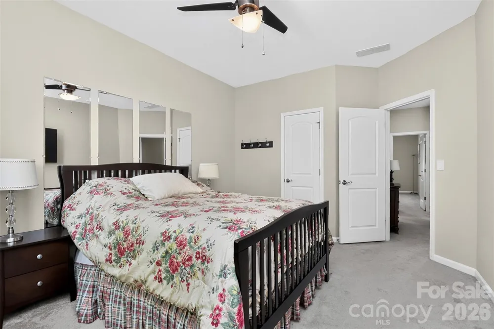 5409 Poplar Knoll Drive Matthews, NC 28105