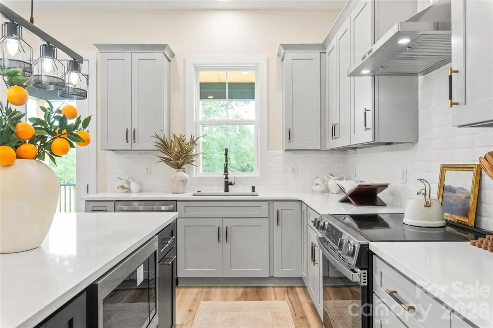 5822 Potter Road S Waxhaw, NC 28173