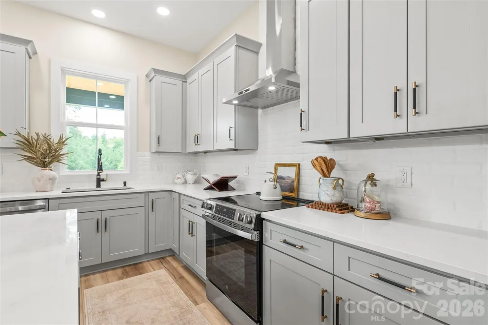 5822 Potter Road S Waxhaw, NC 28173