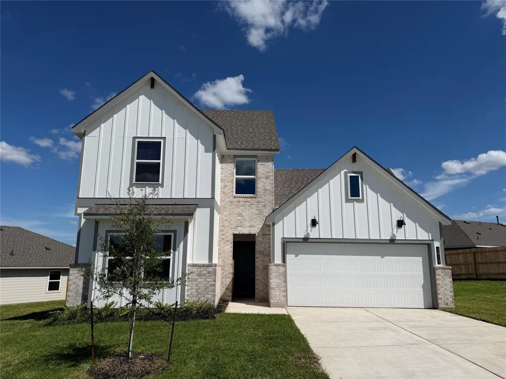 1013 Legrand Street Brenham, TX 77833