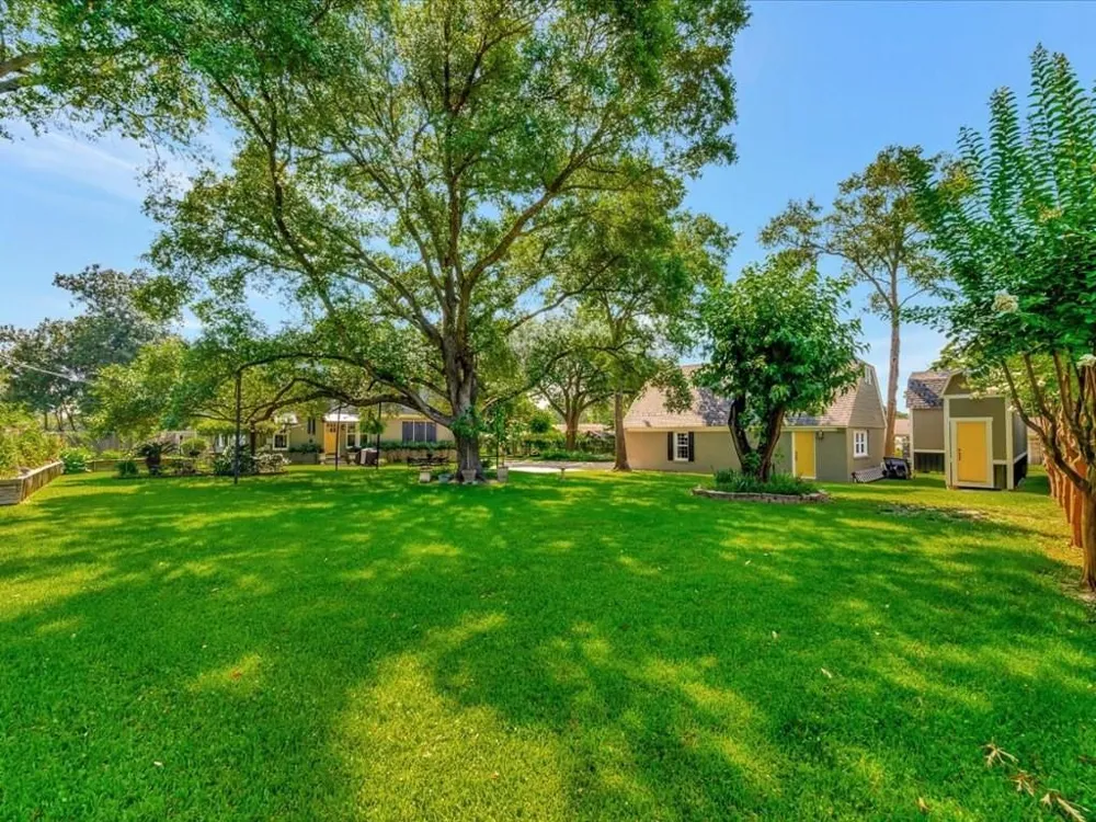 402 S Bynum Street Lufkin, TX 75904
