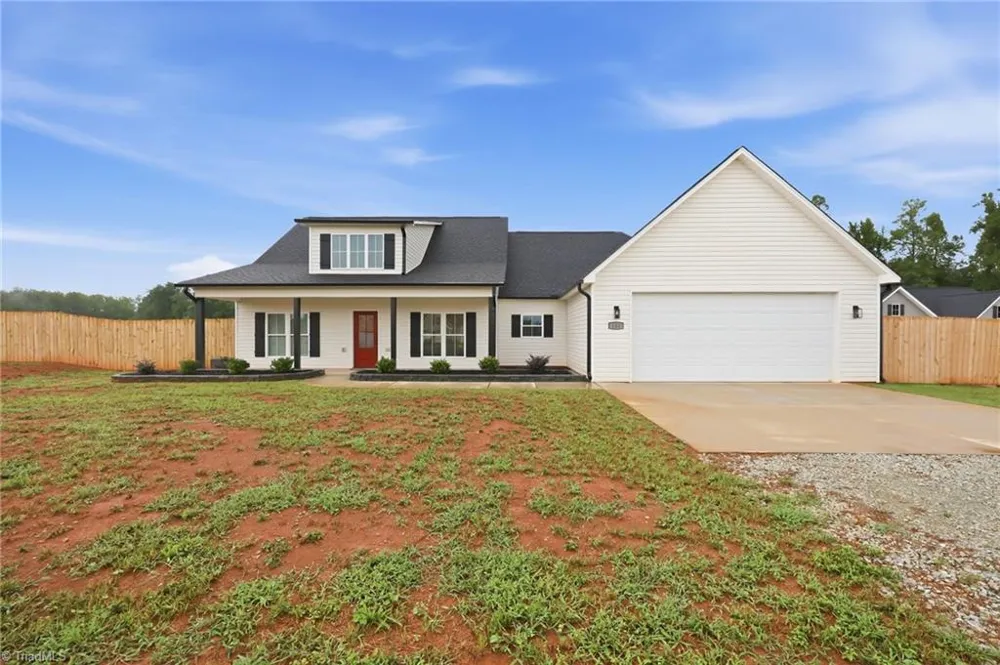 123 Gregorys Grange Drive Yanceyville, NC 27379