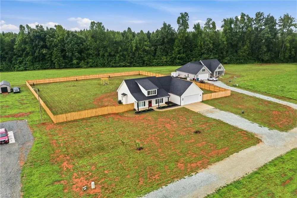 123 Gregorys Grange Drive Yanceyville, NC 27379