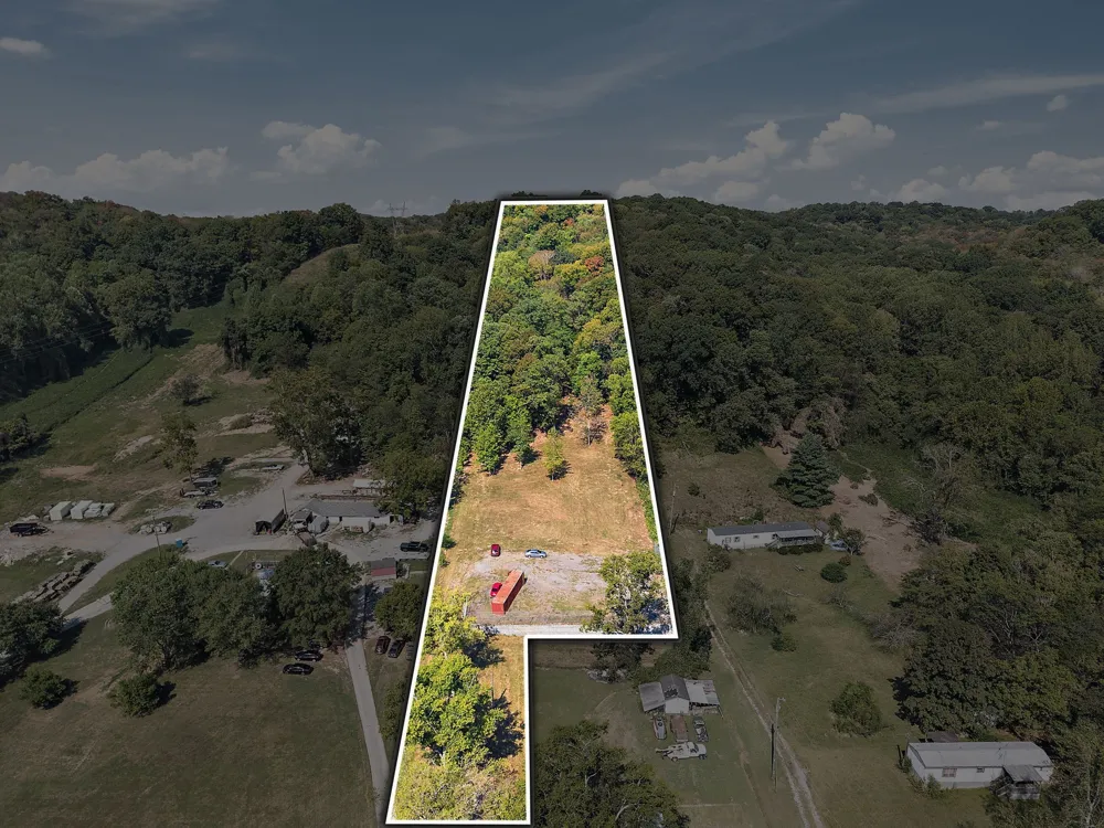 5535 Old Hickory Blvd Nashville, TN 37218