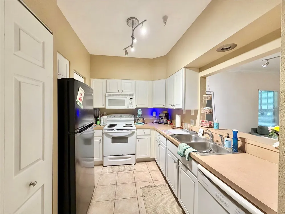 9177 SW 52ND ROAD #203 Gainesville, FL 32608