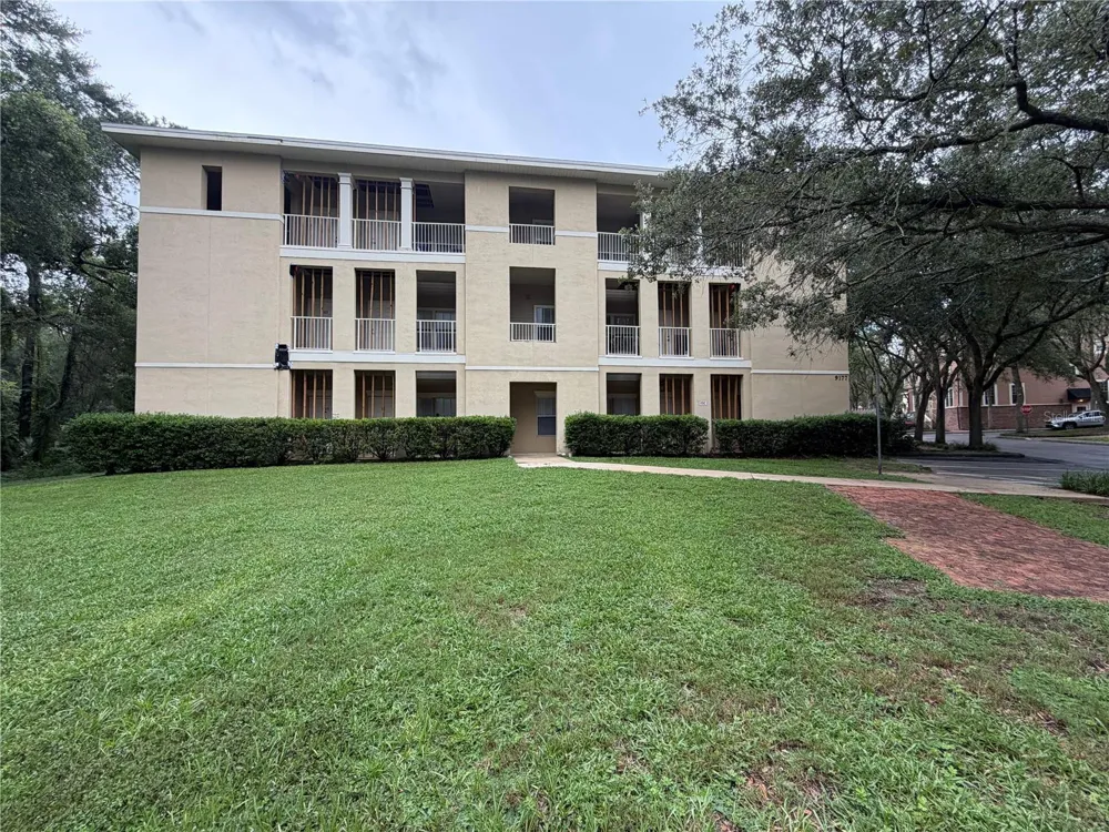 9177 SW 52ND ROAD #203 Gainesville, FL 32608