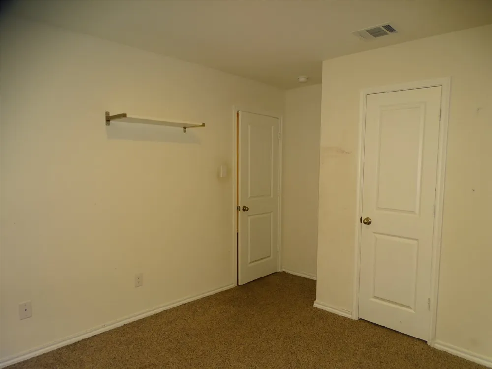 1214 Canterbury Lane Ennis, TX 75119