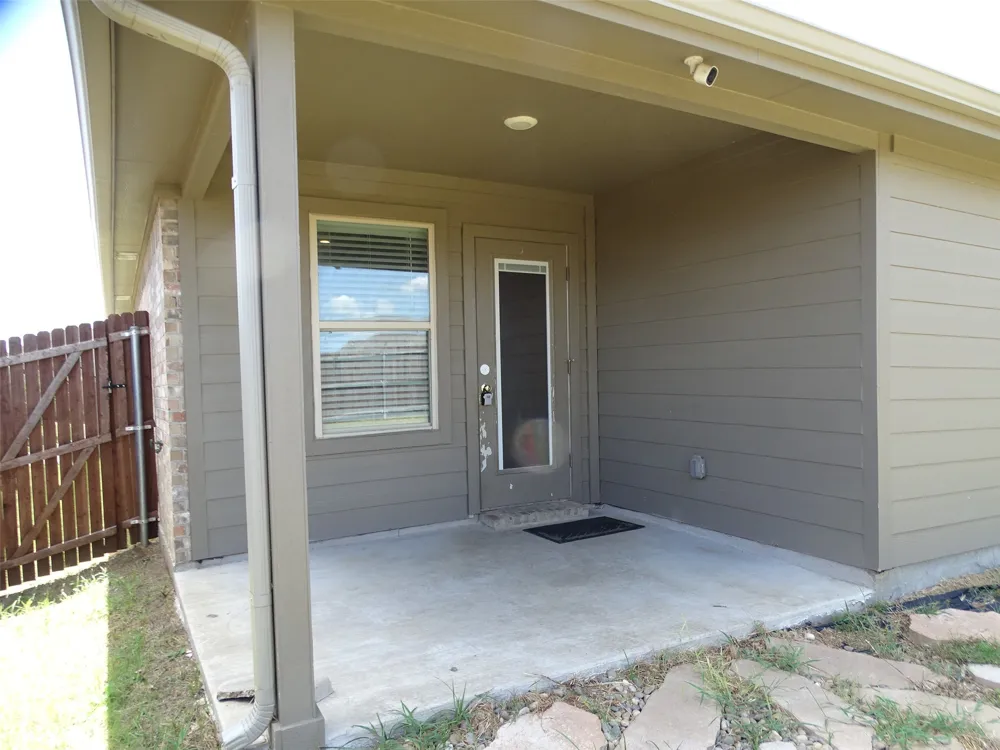 1214 Canterbury Lane Ennis, TX 75119