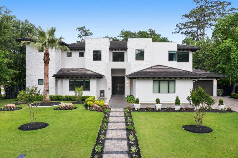 78 S Badger Lodge Circle The Woodlands, TX 77389