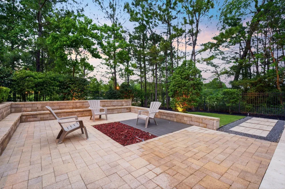 78 S Badger Lodge Circle The Woodlands, TX 77389