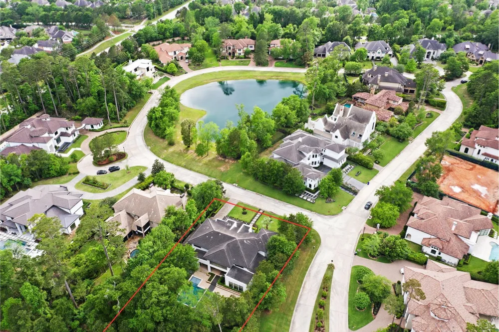 78 S Badger Lodge Circle The Woodlands, TX 77389