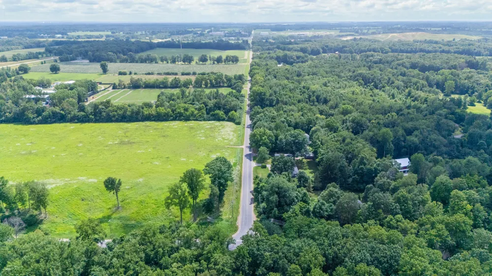 Mayflower Road Niles, MI 49120