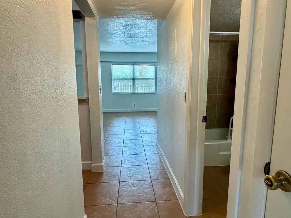 2607 NE 8TH AVENUE #3 Wilton Manors, FL 33334