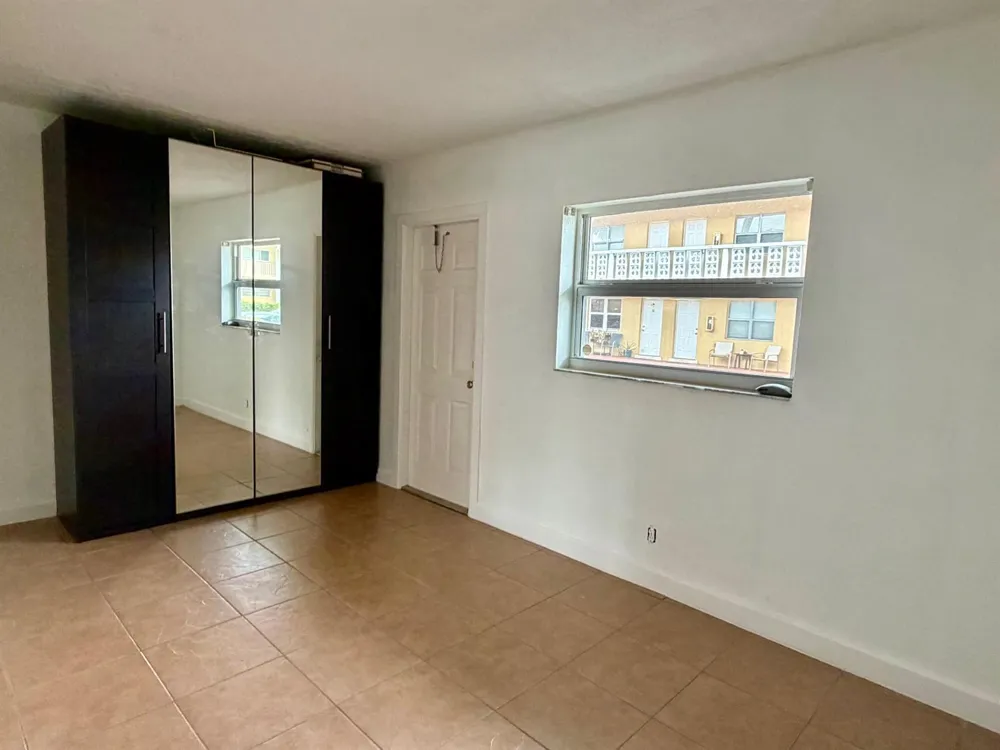 2607 NE 8TH AVENUE #3 Wilton Manors, FL 33334