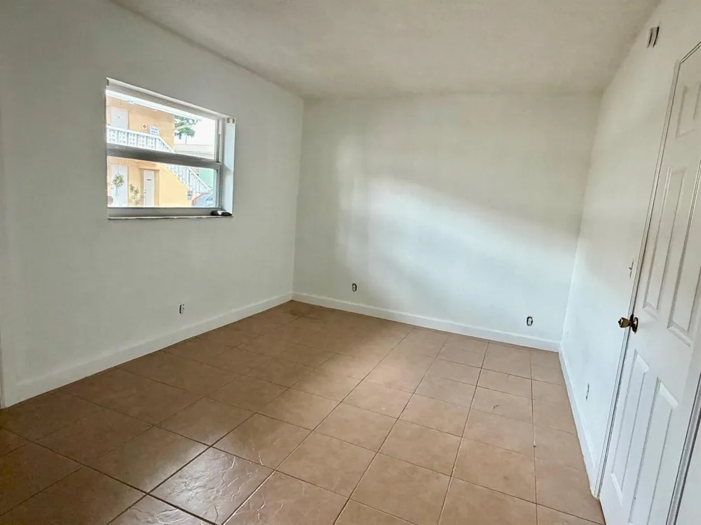 2607 NE 8TH AVENUE #3 Wilton Manors, FL 33334