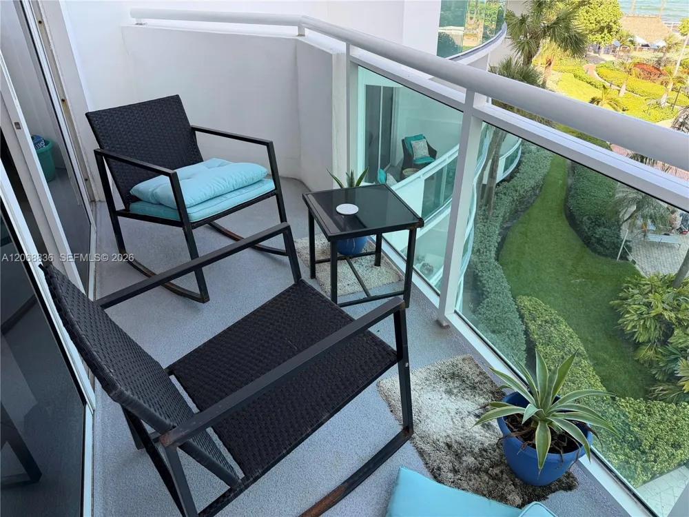 3001 S Ocean Dr #421 Hollywood, FL 33019