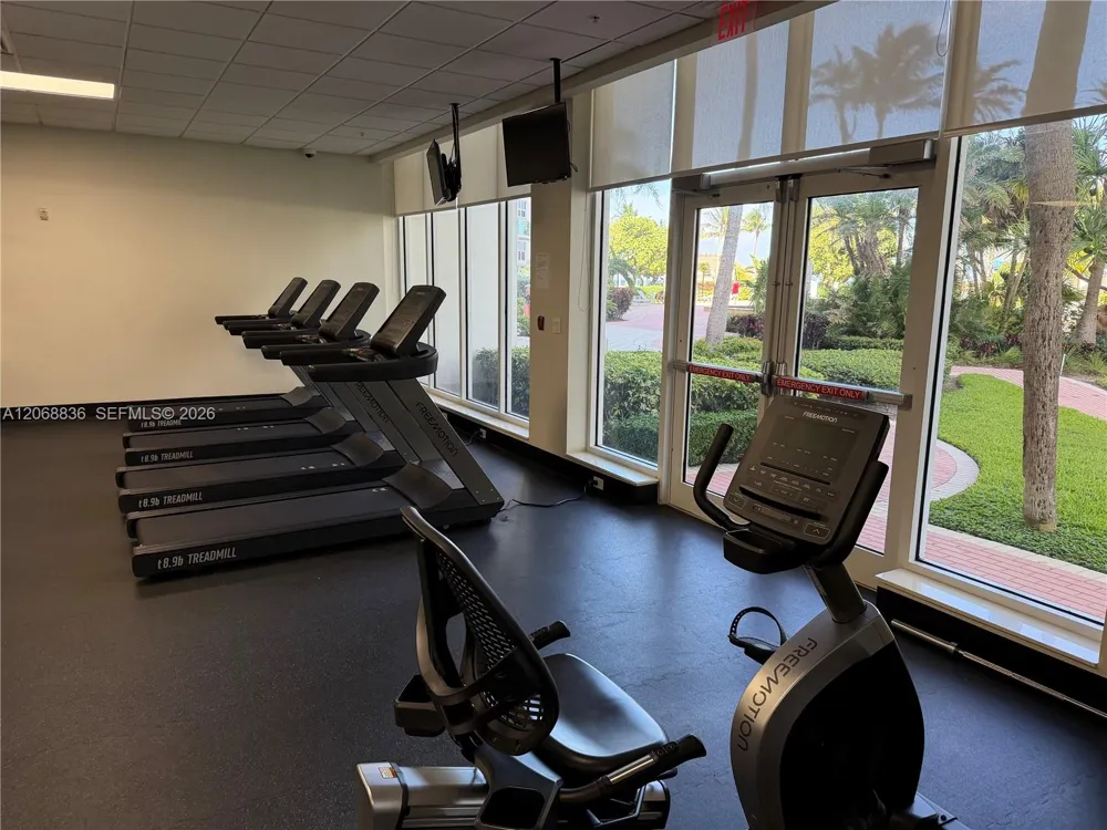 3001 S Ocean Dr #421 Hollywood, FL 33019