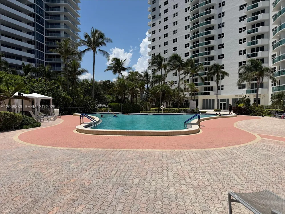 3001 S Ocean Dr #421 Hollywood, FL 33019