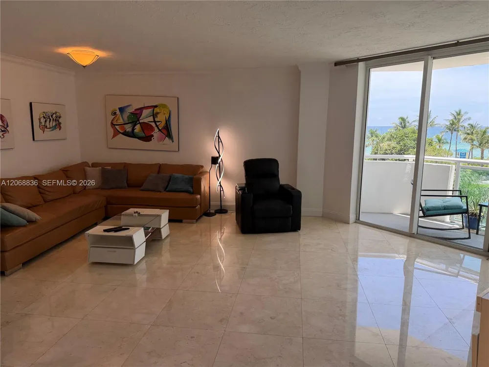 3001 S Ocean Dr #421 Hollywood, FL 33019
