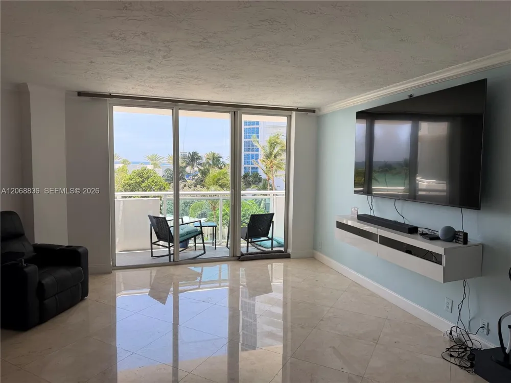 3001 S Ocean Dr #421 Hollywood, FL 33019