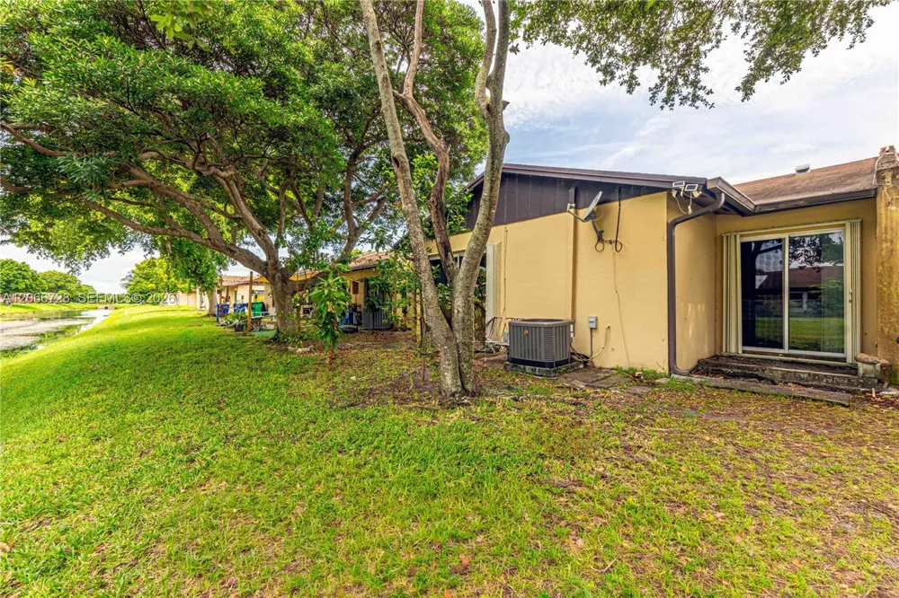 9480 W Fern Ln Miramar, FL 33025