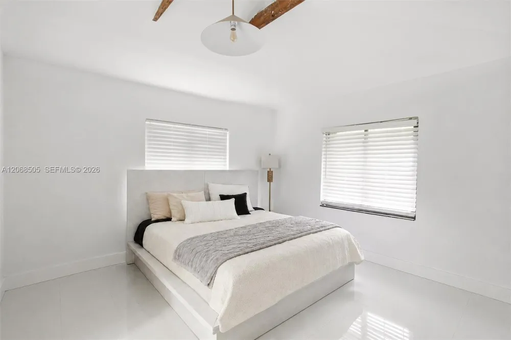 125 NE 107th St Miami Shores, FL 33161